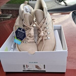 Athletech Eco Tan Lace-Up Boots